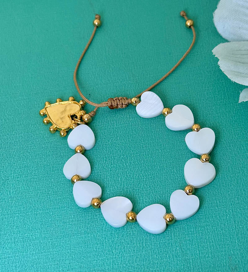 Pulsera en nacar con corazón en bronce