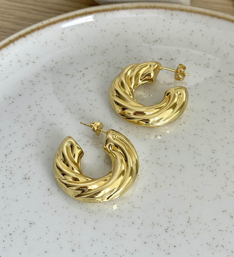 Candongas entorchadas