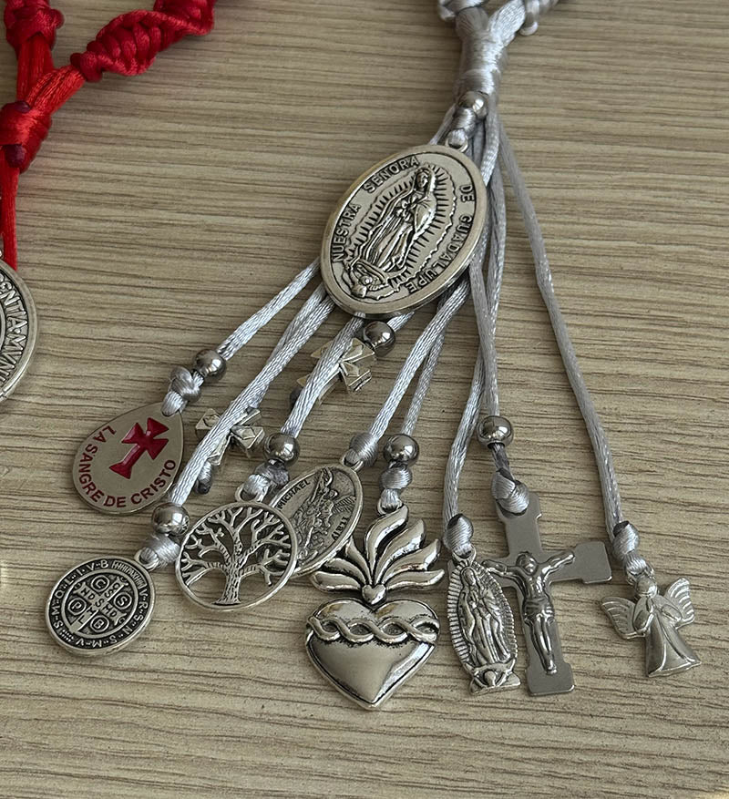 Bendición gris con Virgen de Guadalupe