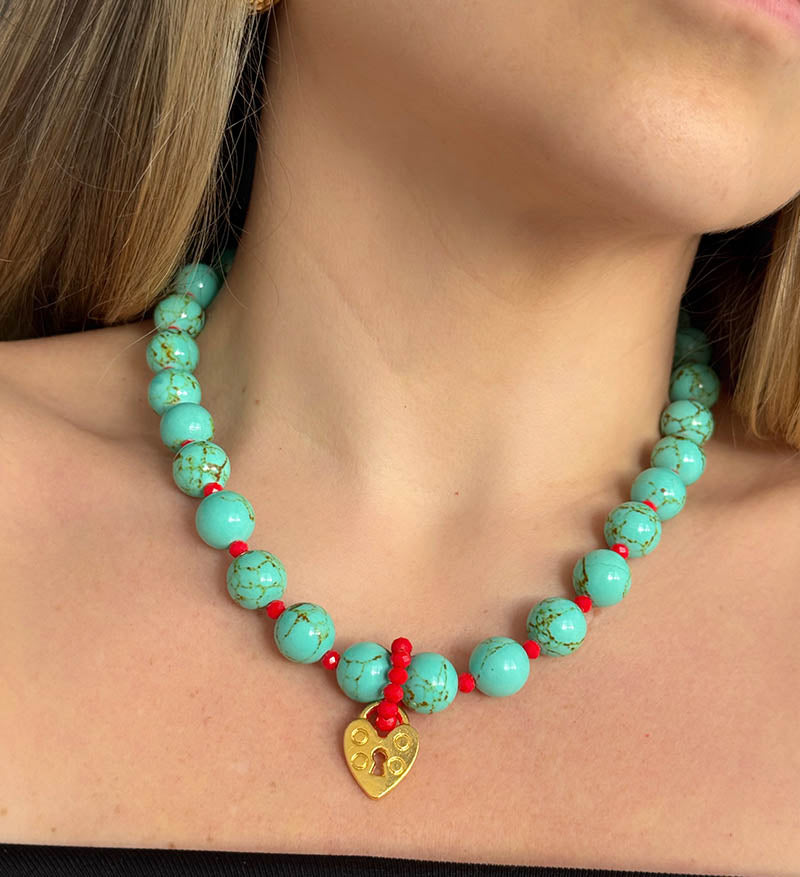 Maxi collar betas