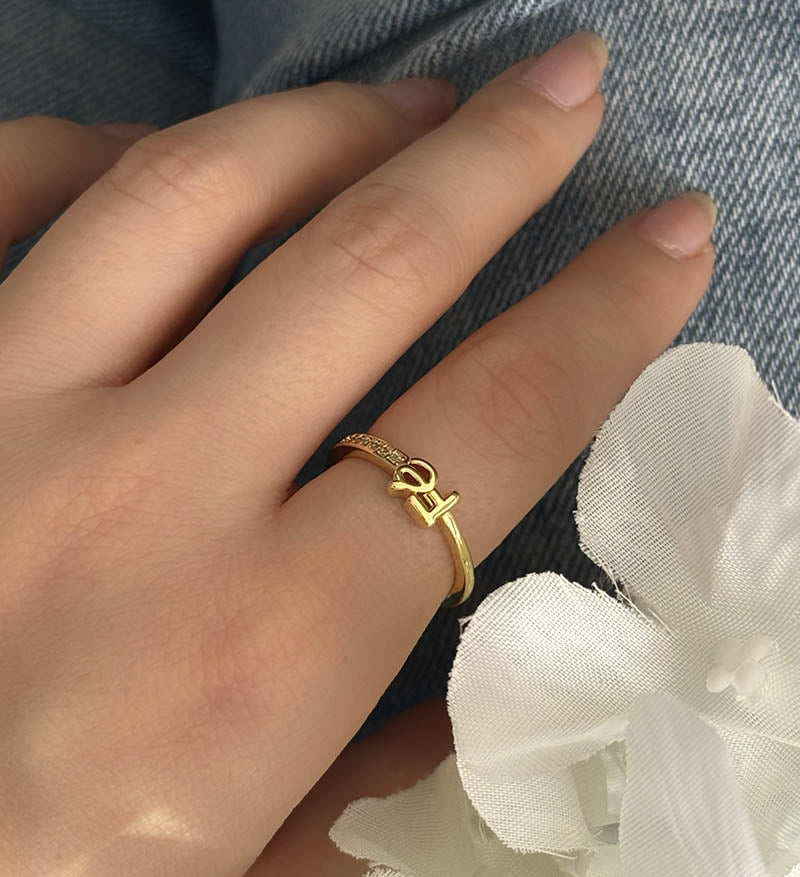 Anillo fe