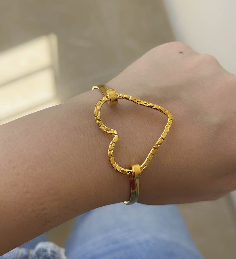 Brazalete con corazon