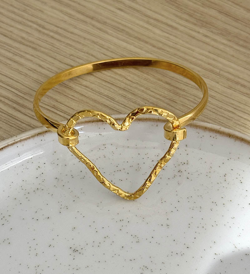 Brazalete con corazon