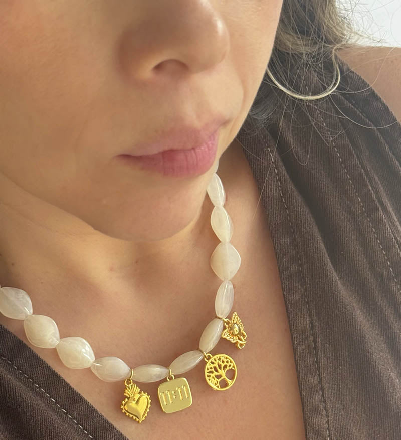 Collar hueso 11:11