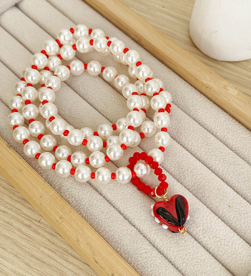Collar funcional perlas corazón rojo