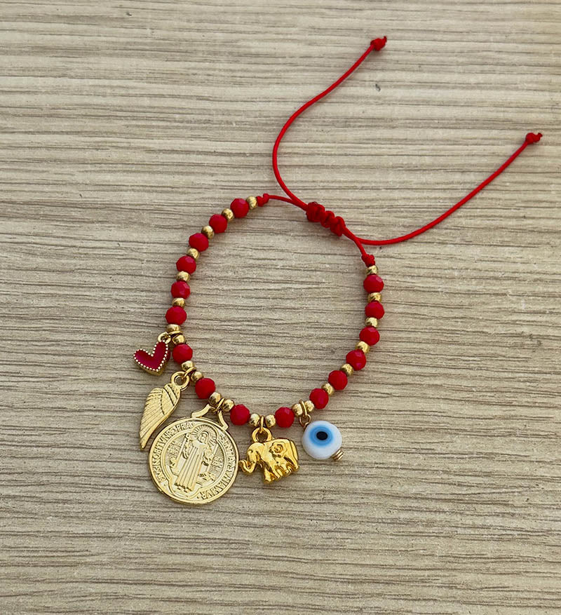 Hilo cristales rojos con San Benito