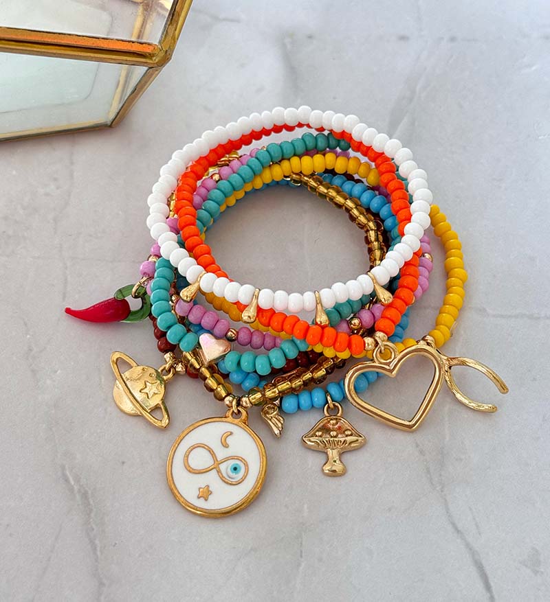 Set de 8 pulseras Macarena